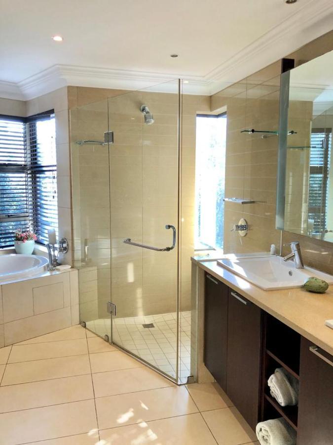 Views At Zimbali Villa Балито Екстериор снимка